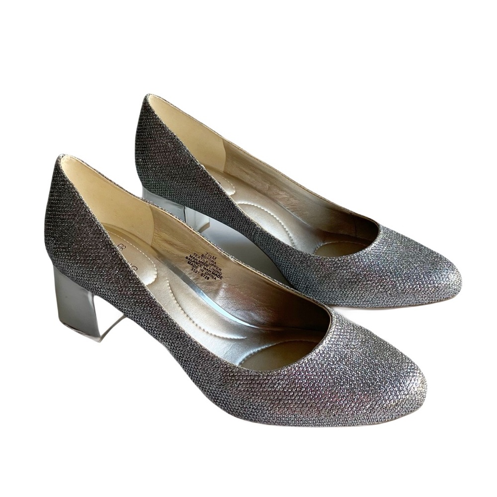 Bandolino Gold Block Heel Pumps Size 7.5 Glitter Chunky Low Heels Holiday Formal